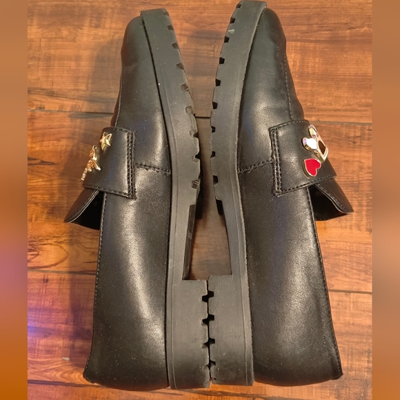 Karl Lagerfeld Black Loafers with charms - Picture 3 of 6